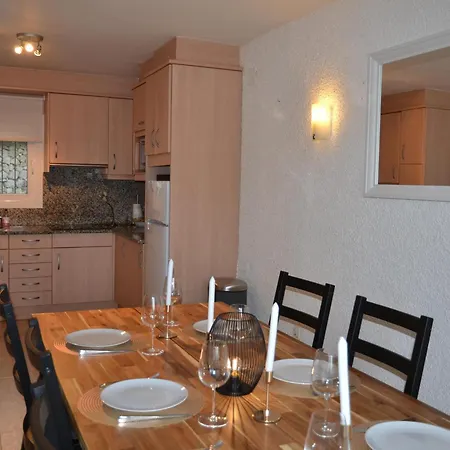 Dom wakacyjny Casa Bien Cuidada Con Piscina Comunitaria, Terrazas Y Cerca De La Playa En - Es-323-42 L'Estartit