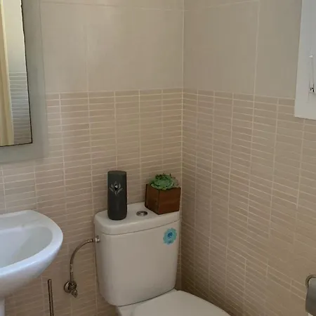 Casa Bien Cuidada Con Piscina Comunitaria, Terrazas Y Cerca De La Playa En - Es-323-42 Dom wakacyjny
